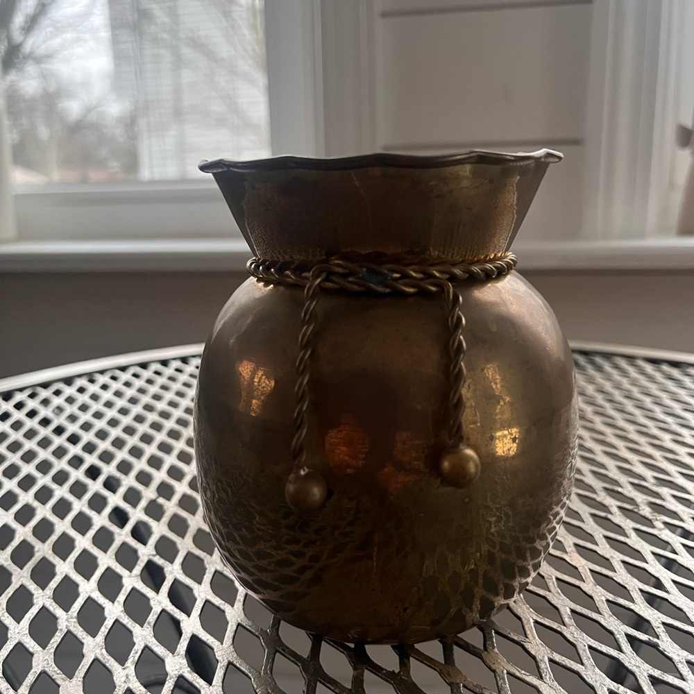Vintage Bronze Hammered Vase with Rope detail and Decorative Rim. Multipurpose.